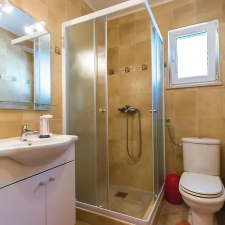 Two-bedroom In Holiday home *