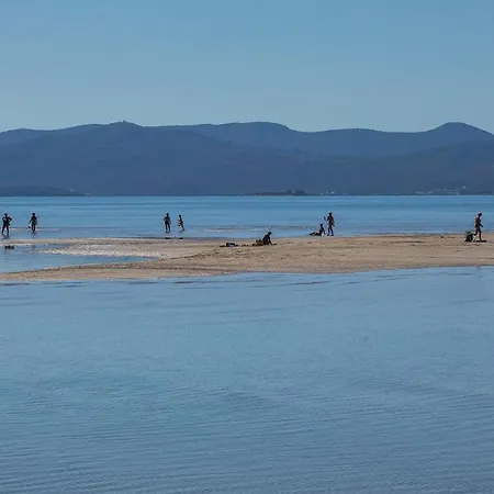 בית נופש Two-bedroom In *