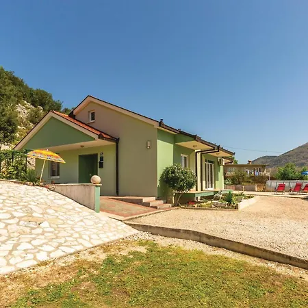 Two-bedroom In *