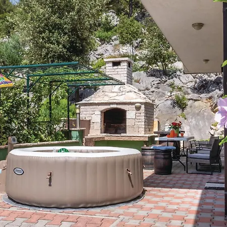 Holiday home Cozy In With Wifi